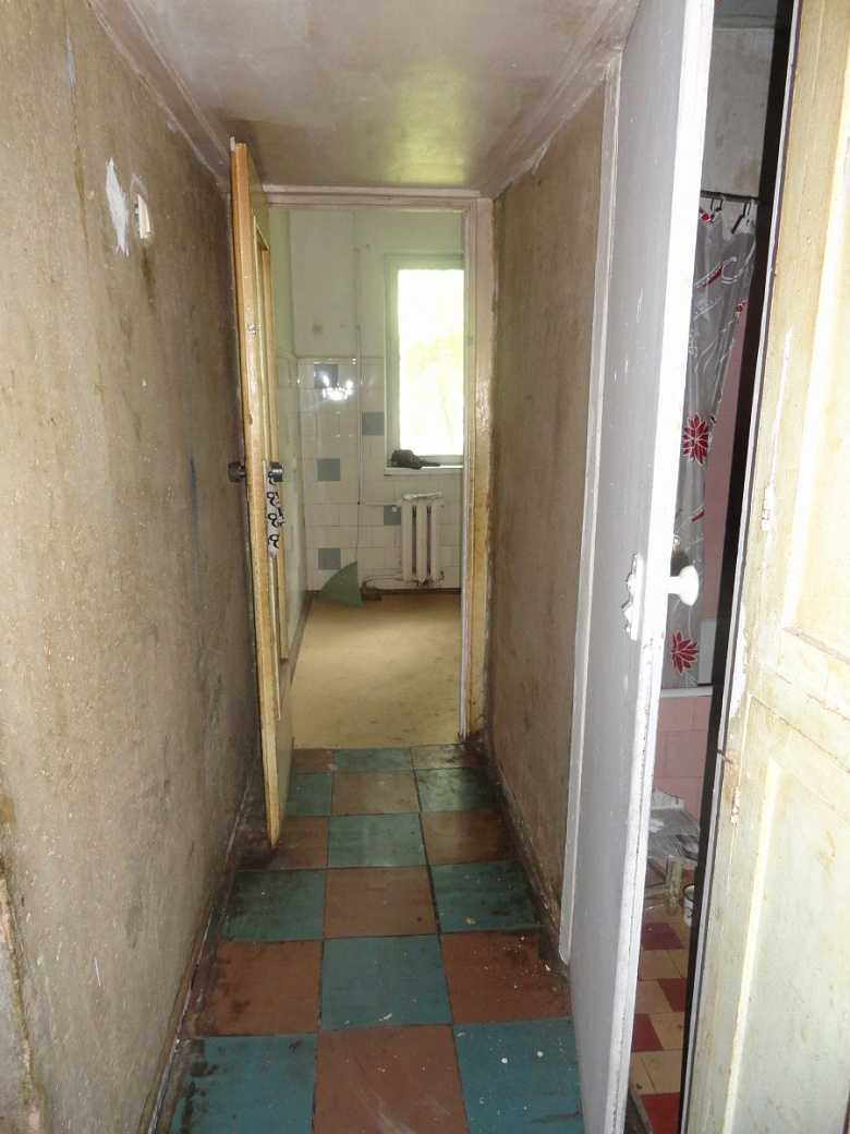Как отделить кухню от коридора без двери?
