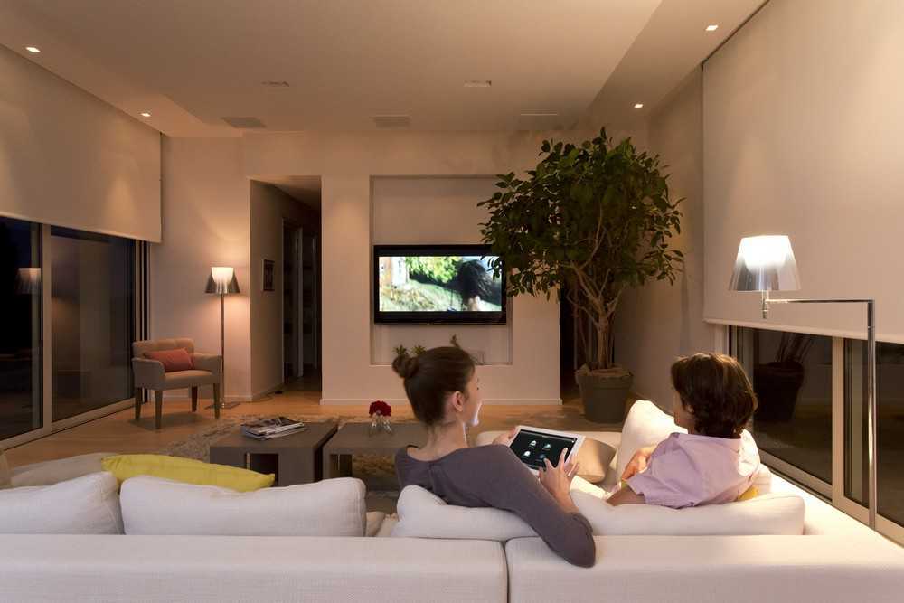 Как правильно расположить телевизор на стене: 6 правил