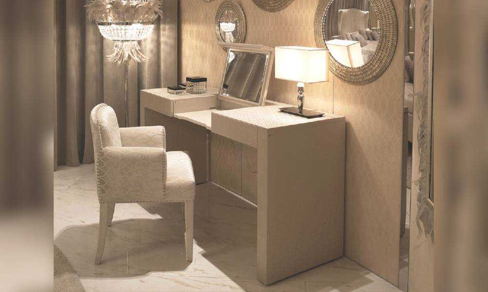 Туалетный столик с зеркалом и подсветкой: секреты выбора, оригинальные разновидности, конфигурации и производители