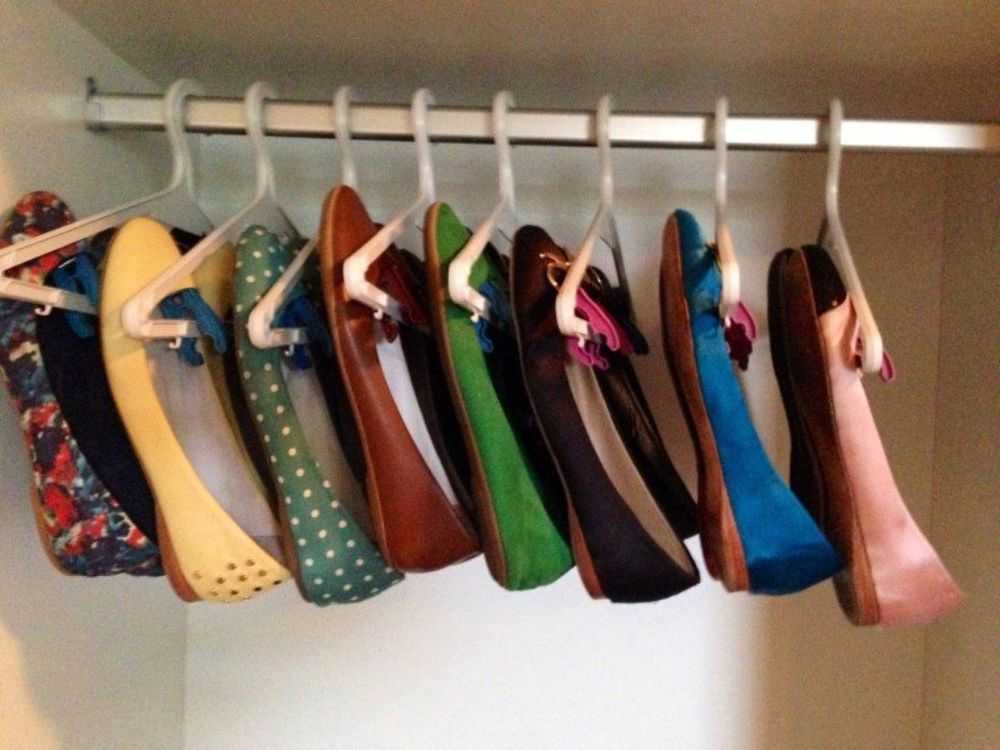 Хранение обуви - женщина без предела