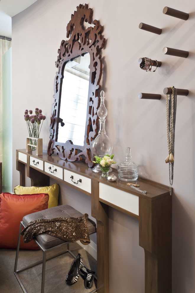 Туалетный столик с зеркалом для спальни (125 фото): идеи расстановки мебели, выбора цвета, размера и красивого дизайна конструкции