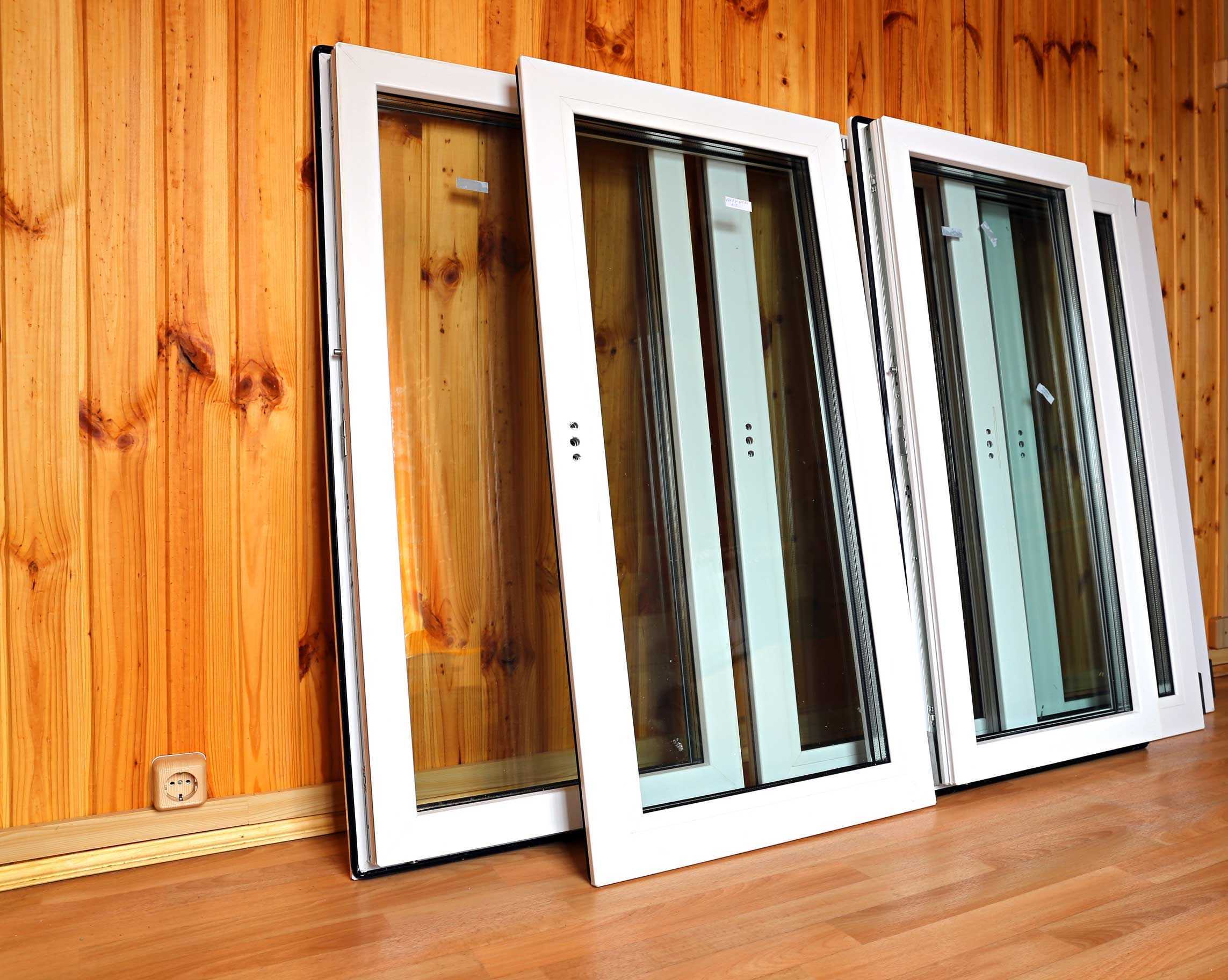 Пластиковые или деревянные окна, какие окна лучше выбрать, почему стоимость деревянных окон выше, чем пластиковых